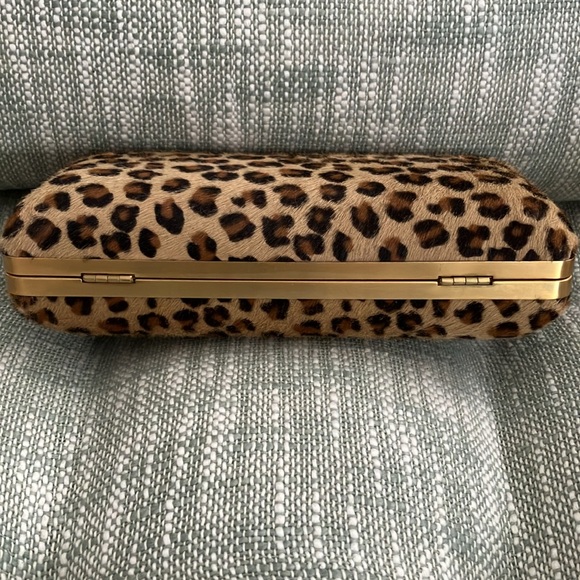 RARE DVF “Tonda” Leopard Clutch/Bag/Purse - Picture 3 of 7